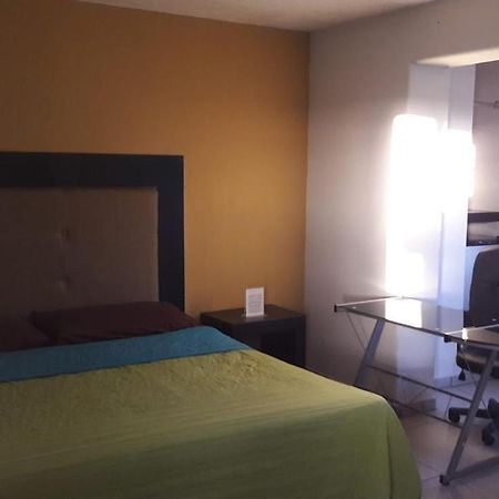 Hotel Flores Guamuchil Eksteriør billede